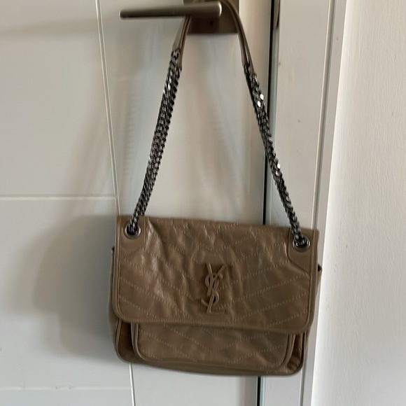 YSL tan shoulder/crossbody - Picture 2 of 5